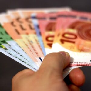 С нового года в Эстонии повышается минимальная зарплата. Источник фото: Pixabay.com.